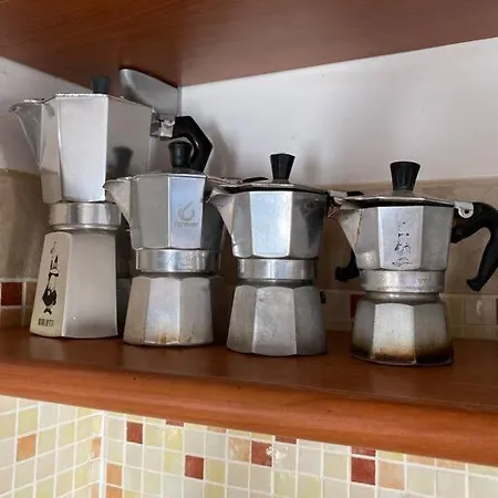 Apartament Ginevri, La Immersa Nel Mondavio